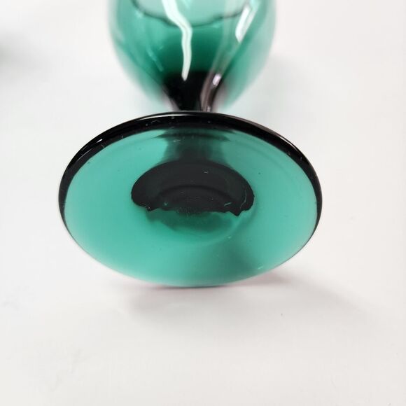 Vintage Libbey Green Goblet Wine Glasses with Gold Trim Set of 4 - Picture 5 of 5